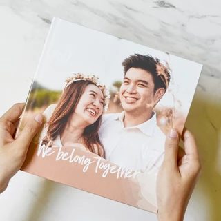 Photobook: โฟโต้บุ๊คปกแข็ง 8x8 แต่งเองบนเว็บ - ของขวัญให้แฟน ผู้หญิง ผู้ชาย วันเกิด วันครบรอบ
