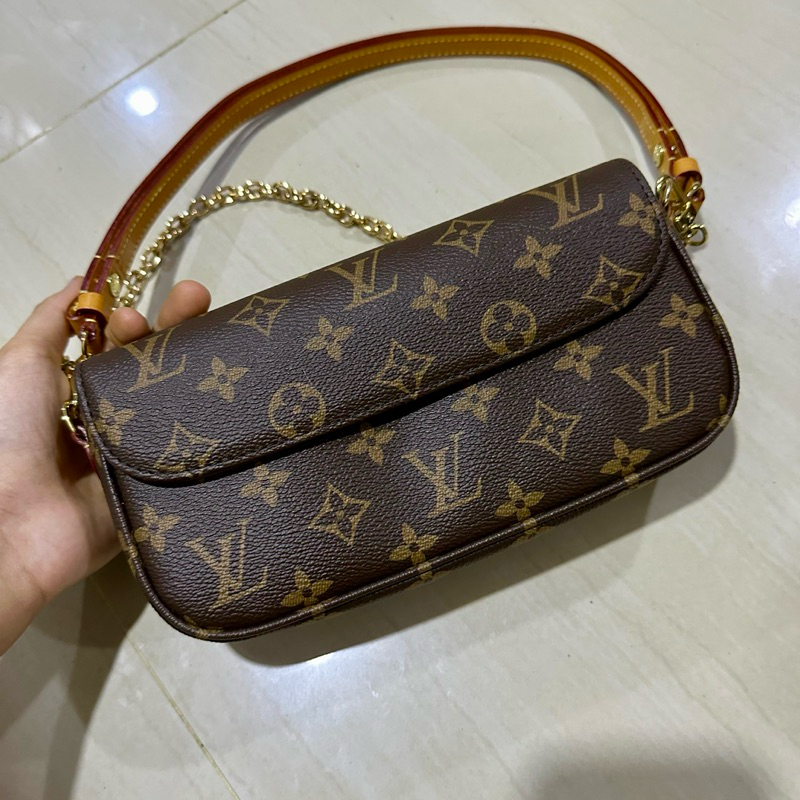 กระเป๋า lv woc ivy งานori