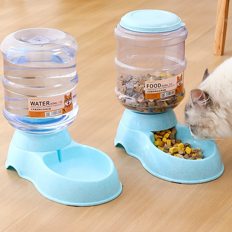 ที่ให้น้ำ เหมาะสำหรับ แมวและสุนัข ที่ให้อาหารอัตโนมัติ ( 370g/3.8L ) #P009