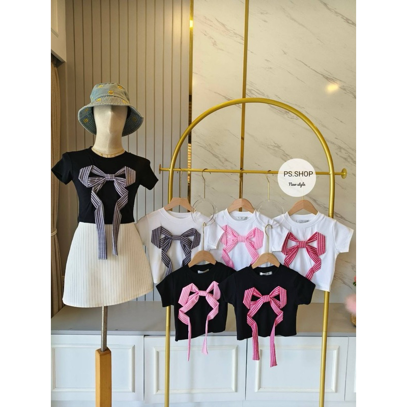 mnv_shop New!! เสื้อครอป แขนสั้น ตัวเสื้อใช้ผ้ายูนิโคว่ เนื้อหนา 210g. ขนาดเสื้อ แต่งโบว์ผ้าลายสก็อต