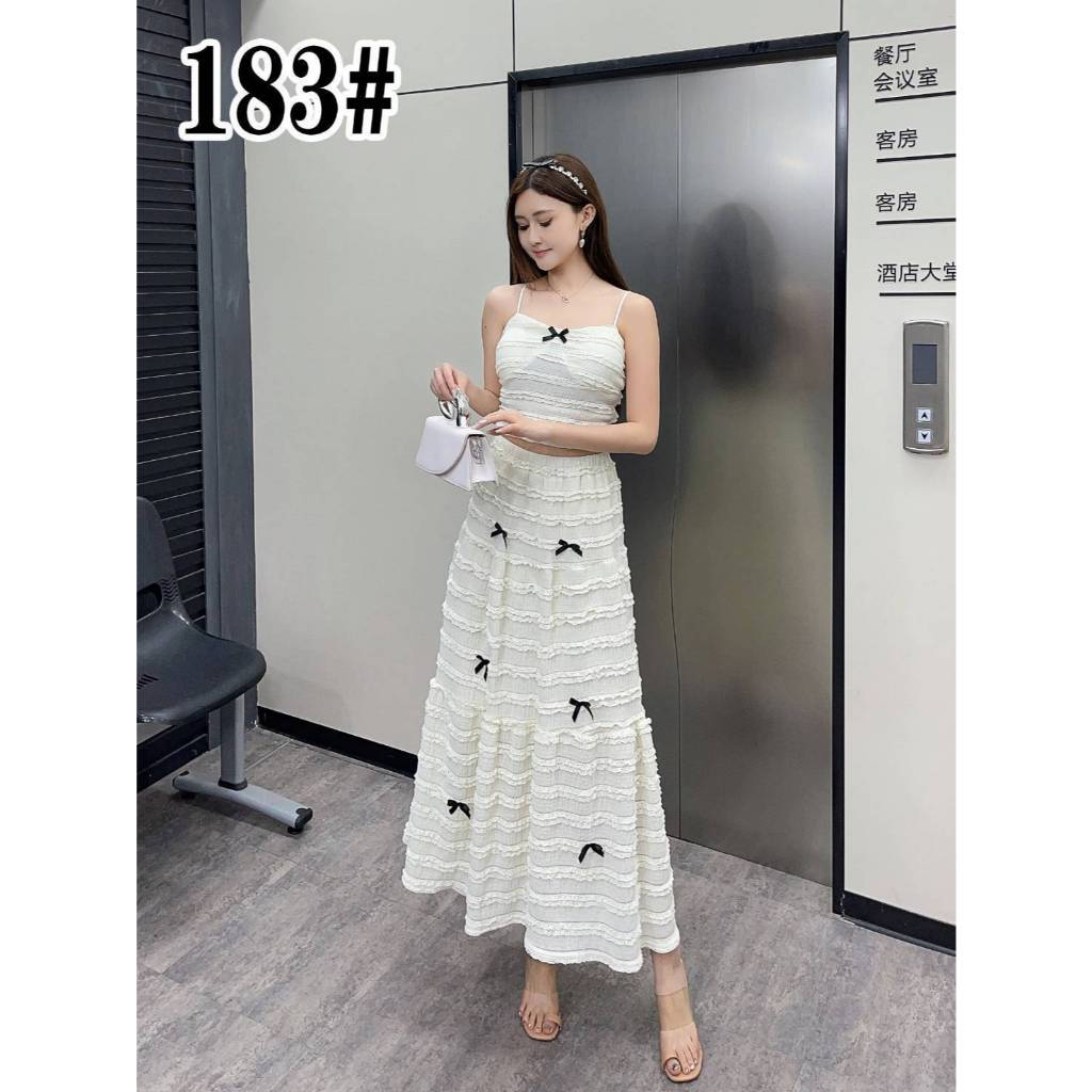 183# ชุดเซ็ท2ชิ้น สายเดี่ยวโบว์เล็ก+กระโปรงยาวโบว์เล็ก ผ้าลูกไม้มีฟองน้ำและซับกระโปรง