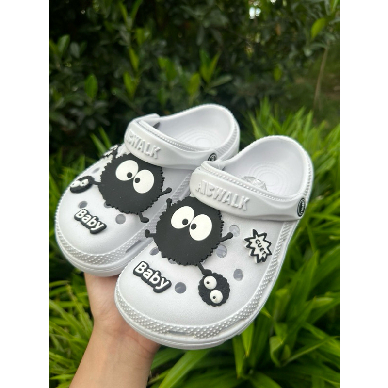 💦พร้อมส่ง💦(มีขนาด 36-44 ค่ะ)รองเท้าแตะหัวโต แบบสวมรัดส้น ติดการ์ตูนน่ารักๆ มีน้ำหนักเบา ใส่สบาย พื้นปรกติ รุ่น520