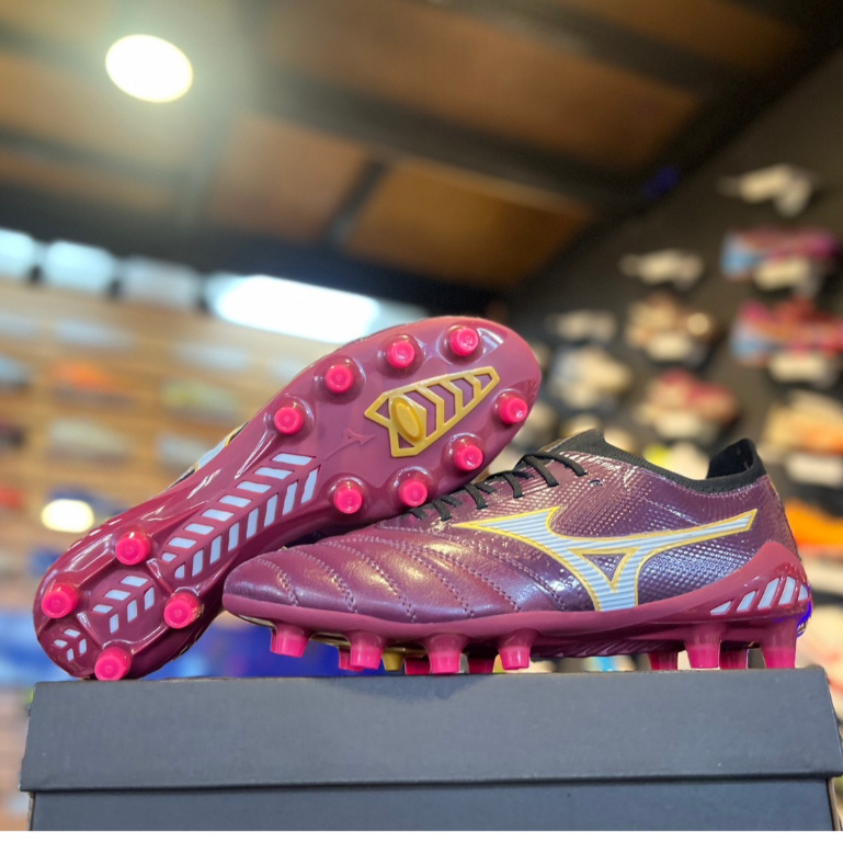 รองเท้า สตั๊ด ฟุตบอล มิซูโน่ Mizuno MORELIA NEO III BETA JAPAN มีปลายทาง ใส่ไม่ได้เปลี่ยนได้ แถมดันทรง ถุงผ้า กล่อง