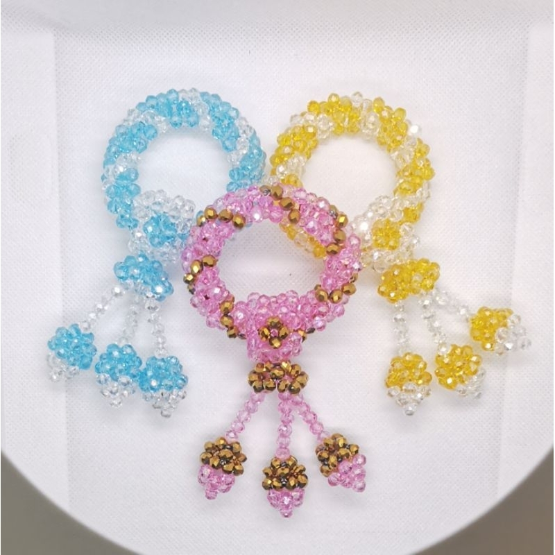 พวงมาลัยคริสตัล​ สลับสี              (Size​ S - 3 ชาย และ  M - 5 ชาย)