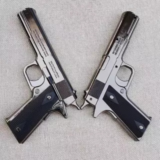 ไฟแช็คแก๊ส จำลอง กันลม ทรงแม็กซีน Lighter เติมแก๊สได้ พร้อมใช้งาน สำหรับสะสม ตั้งโชว์
