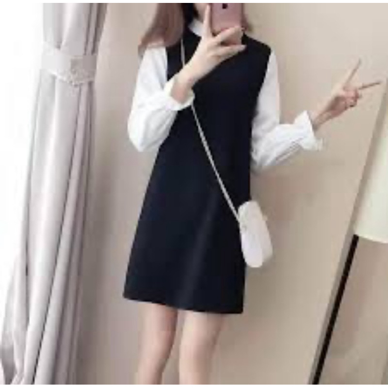 DD12มือสอง Size M : หน้าผ้า 36” อก 34”-36” ใส่ได้ เดรสแขนยาวสีดำขาวรูปแบบกระโปรงทรงเอ ผ้าคอตตอนยืด ช