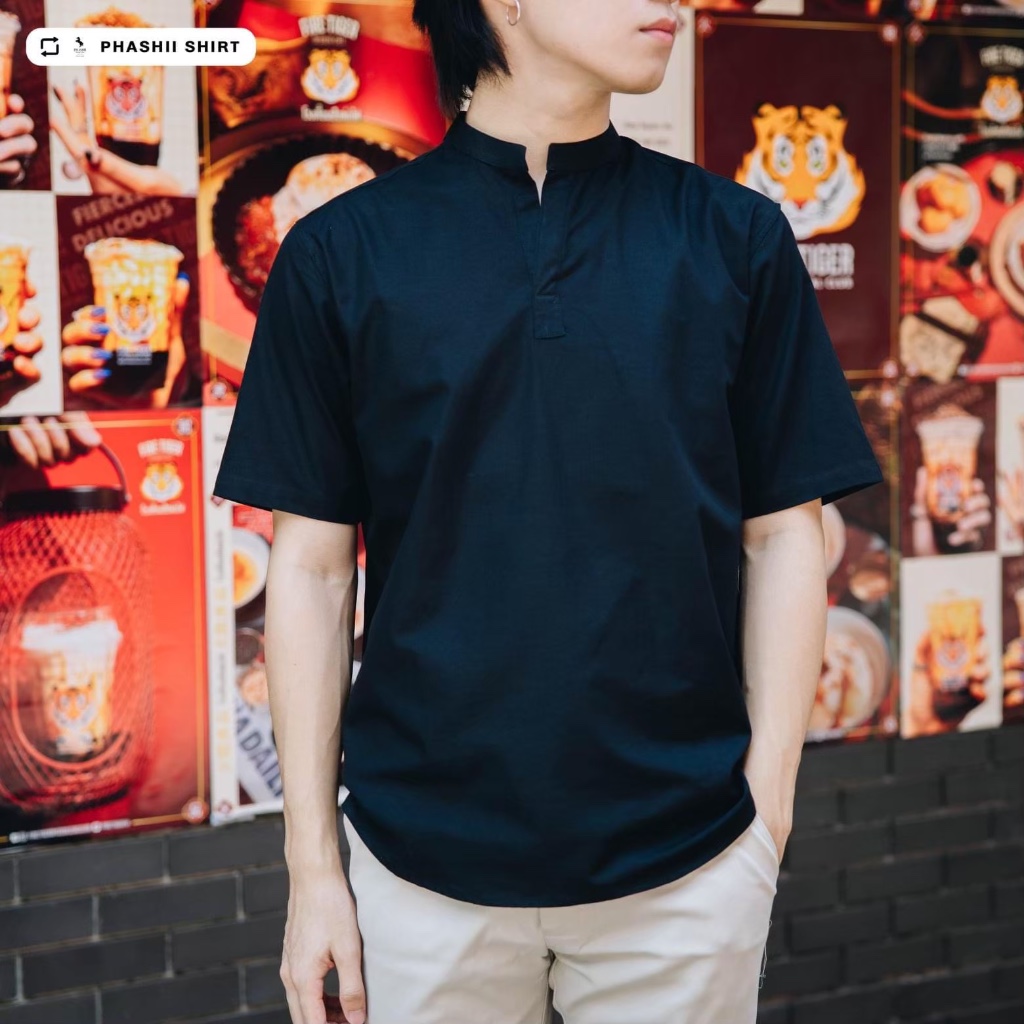 เสื้อเชิ้ตผู้ชายแขนสั้น PHASHII รุ่นคอผ่า โปโล ใส่สบาย เนื้อผ้านุ่ม ขายดีมาก!