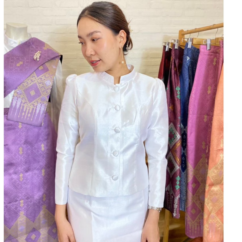 ล้านผ้าไหมลาว (หญิง) รุ่น เสื้อไทยจิตรลดา
