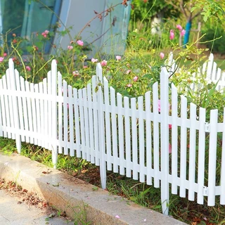 รั้วตกแต่งสวน รั้ว PVC รั้วพลาสติกสีขาว รั้วแต่งสวน ต้นไม้ ของตกแต่งสวน