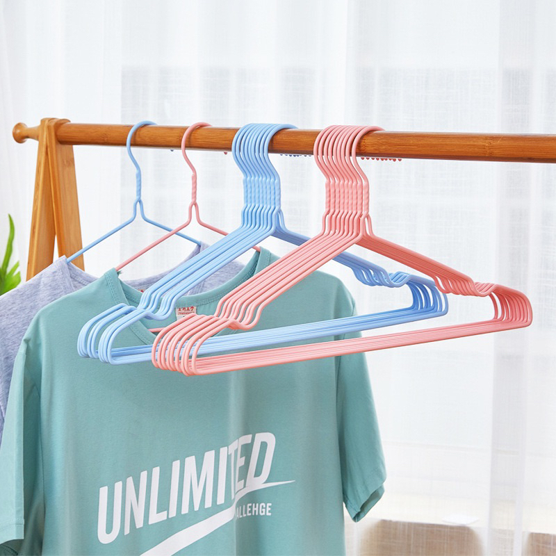 ไม้แขวนเสื้อ ลวดเคลือบ (1แพ็ค มี12ชิ้น) ไม้แขวนผ้าอย่างดี แข็งแรง เหนียว