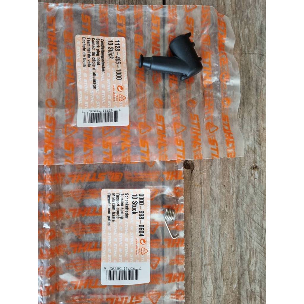 จุกหัวเทียนพร้อมขดสปริงแท้ (ปลั๊กหัวเทียน) STIHL MS 180 MS 361 MS 382