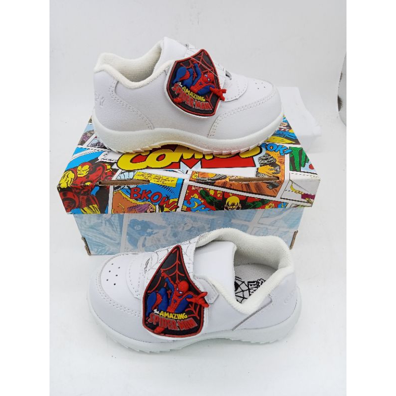 รองเท้านักเรียนพละขาว CHAPPY รุ่นSM-2 ราคาโรงงาน