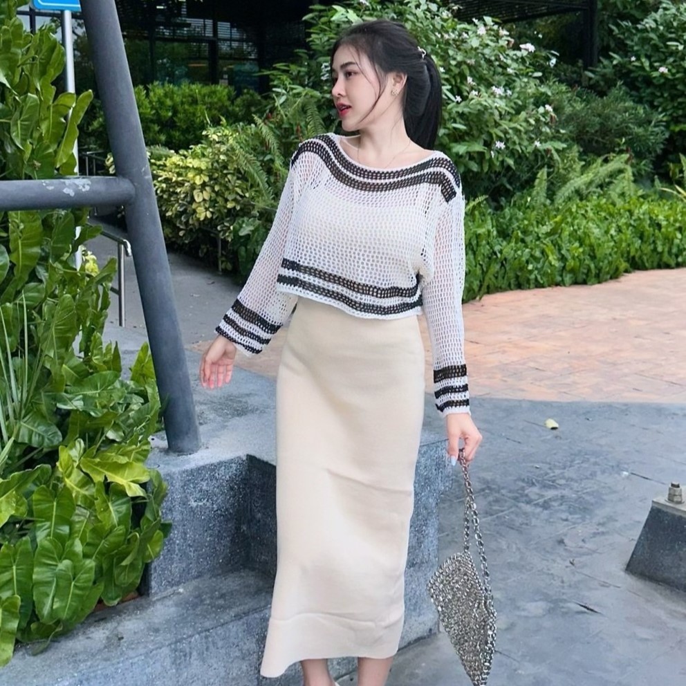 MesubShop เซ็ต2ชิ้น เดรสถ่วงยาว+เสื้อคลุมผ้าตาข่าย ผ้าไหมพรมยืดเยอะมาก รุ่น ไวไว