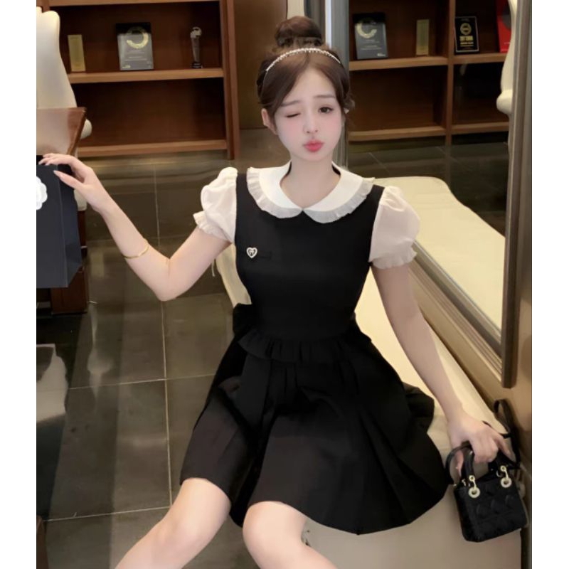 เดรสสั้นคุณหนู นำเข้าสไตล์เกาหลี แถมสร้อยดอกไม้ (ผ้าสูท)