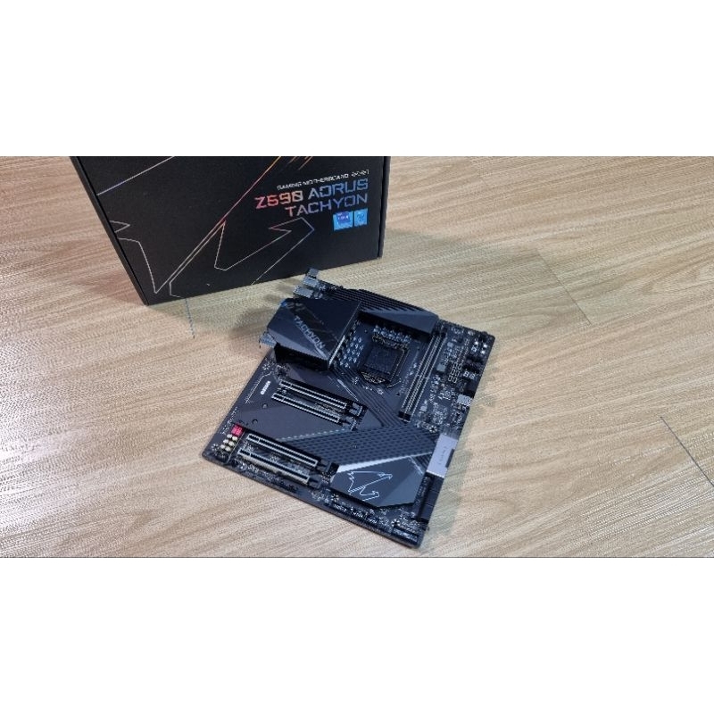 Z590 AORUS TACHYON LGA1200