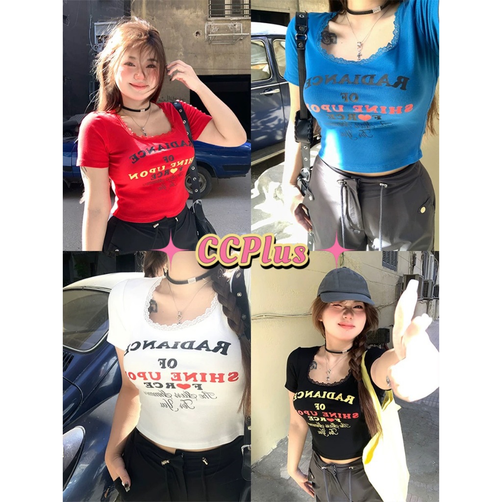 cici plus+ (93261) เสื้อครอปแขนสั้นคอยูแต่งลูกไม้ พิมพ์ลายตัวอักษร ดีเทลสกรีนสวย