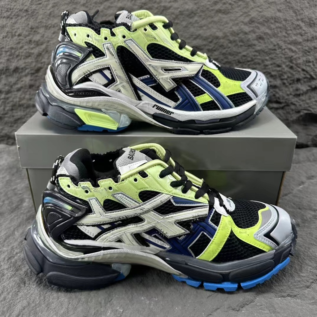 <สินค้าถ่ายจริง>รองเท้าผ้าใบ Balenciaga Runner สำหรับผู้ชายและผู้หญิง