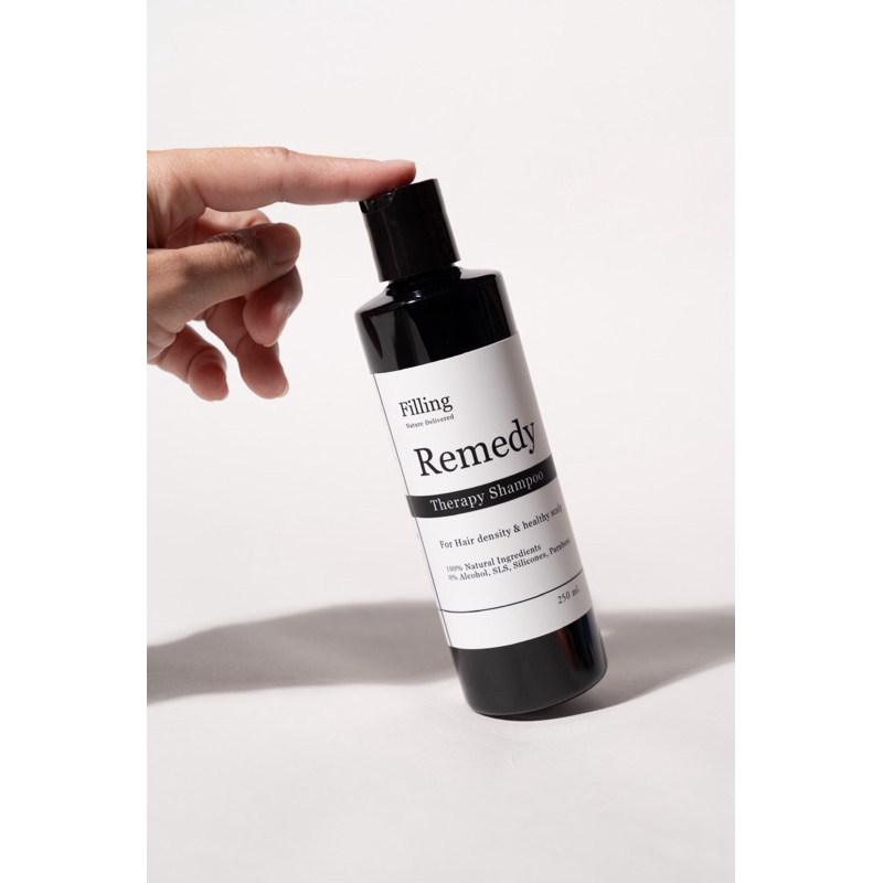Remedy Therapy แชมพูสมุนไพรไทยเข้มข้น ลดผมร่วง รังแค เร่งผมยาว สูตรออแกร์นิค