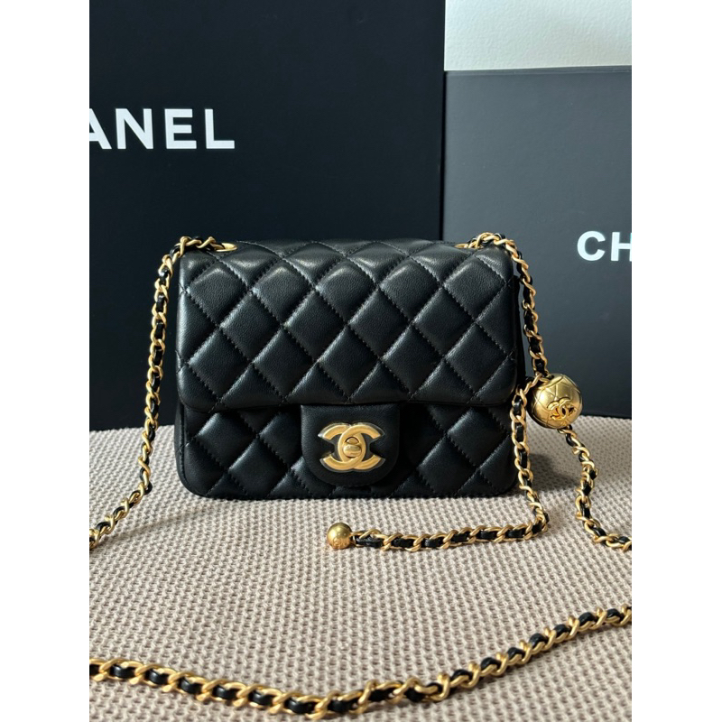 Chanel mini 7 with adjustable chain