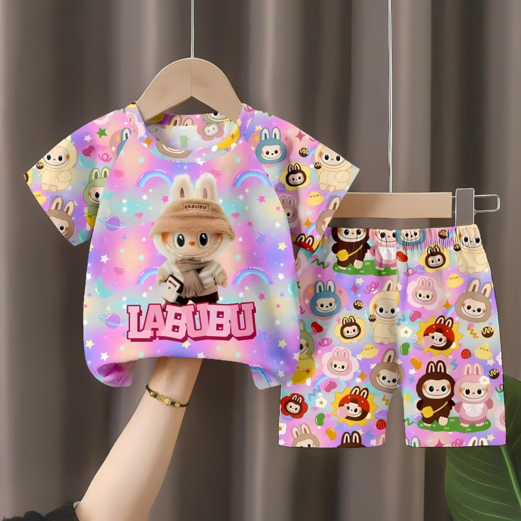 ชุดเซ็ตเด็กผู้หญิงลายลาบูบู้ เสื้อผ้าลำลองเด็กผู้ชาย เสื้อยืดแขนสั้น+กางเกงขาสั้น ผ้านิ่มสวมใส่สบาย พร้อมส่งในไทย - รูปที่ 2