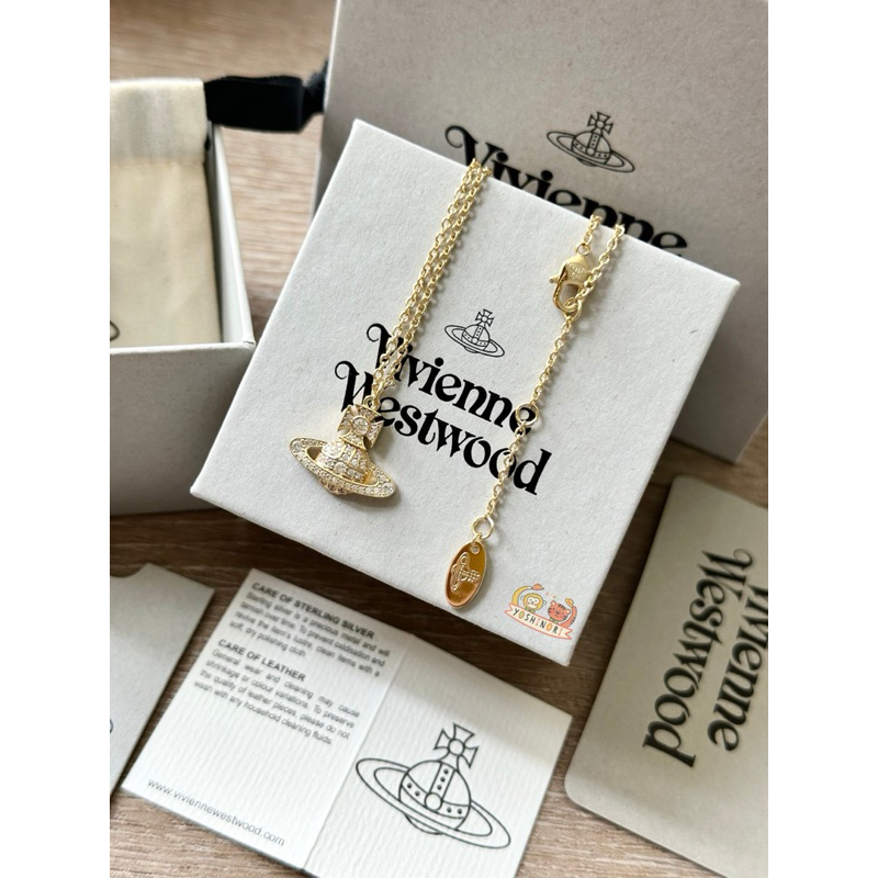 (มีโค้ดลด 20% สูงสุด 2,000.- น้า) พร้อมส่ง✨ สร้อยคอ Vivienne Westwood รุ่น Carmela bas reilief ของแท้