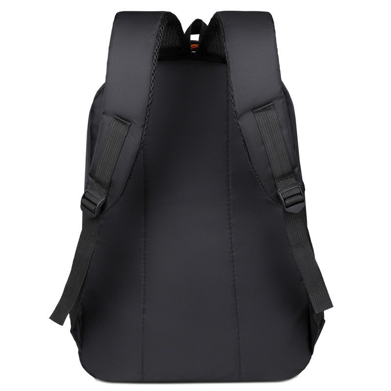 กระเป๋าเป้สีดำผู้ชาย แฟชั่น Backpack รุ่น M45กระเป๋าเป้