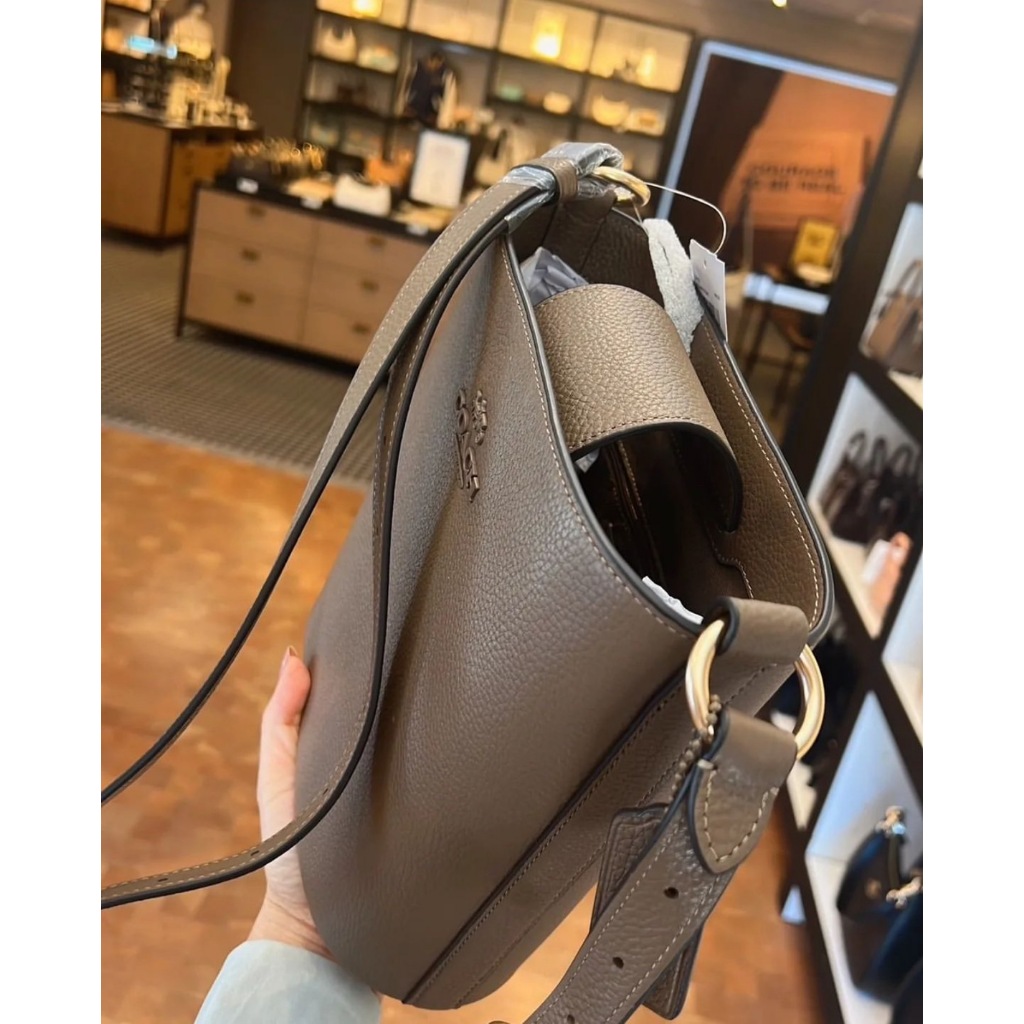 COACH SOPHIE BUCKET BAG IN SIGNATURE CANVAS มี 2 สี