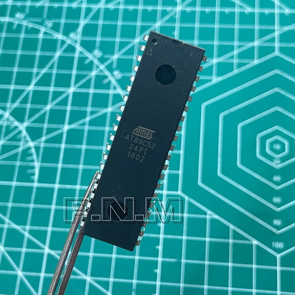 89C52-24PI / AT28C64B-15PC / 89C51-24PI / AT89C55WD-24PU DIP ราคาต่อตัว พร้อมส่งในไทย