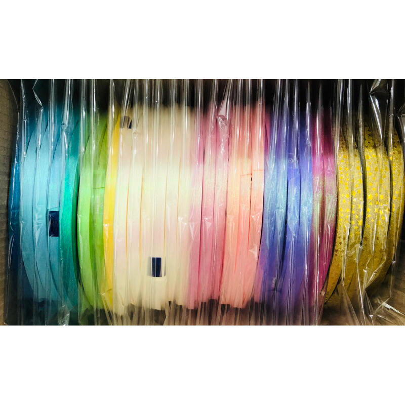 ริบบิ้นกากเพชรผ้าไหม (สะท้อนมุก) เนื้อดี สีสวย ไม่แตกง่าย
