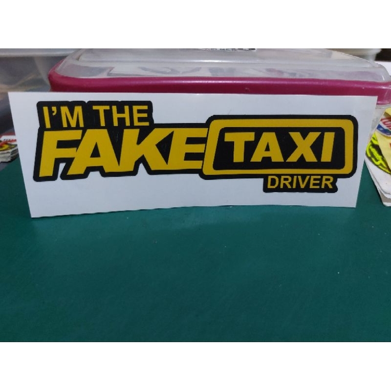 sticker FAKE TAXI 18cm