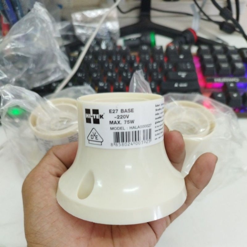 Hitek  ขั้วต่อหลอดไฟ E27 อย่างดี 🇹🇭 (จัดส่งทันที)