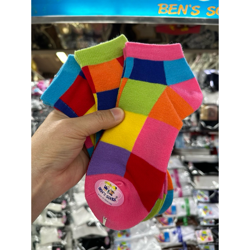 ถุงเท้า​ข้อ​สั้น​ตาตุ่ม​แฟชั่น​ฟรี​ไซส์​ขาย​คู่​ละ​20บาทmadeinThailand