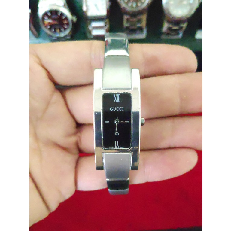 นาฬิกาข้อมือ Gucci 4600L 16mm Black Dial Lady Watch