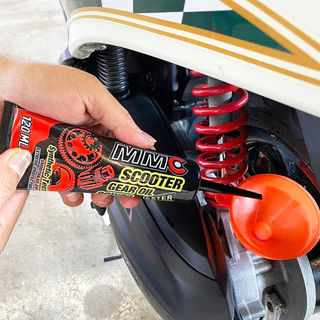 น้ำมันเฟืองท้าย MMC Scooter Gear Oil Ester 80W90 ขนาด 120 ml (ราคาต่อ 1 หลอด)