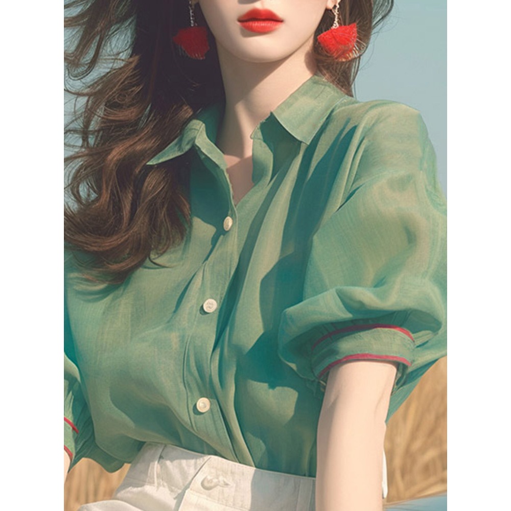 Shirt ใหม่  รุ่น MCB2067 เสื้อเชิ้ดสไตล์เกาหลี คอปก ดีไซน์แขนสั้นพองปักขอบแขนเสื้อสีแดง ฟรีไซส์ อก 3