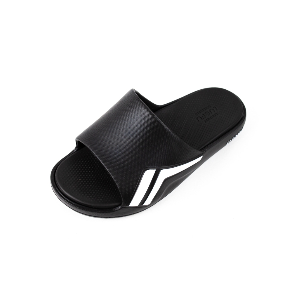 LUOFU รองเท้าแตะผู้ชาย รองเท้าแฟชั้นลำลอง พื้นนุ่มสวมใส่สบาย รุ่น E6213M มี 2 สี ดำ ขาว