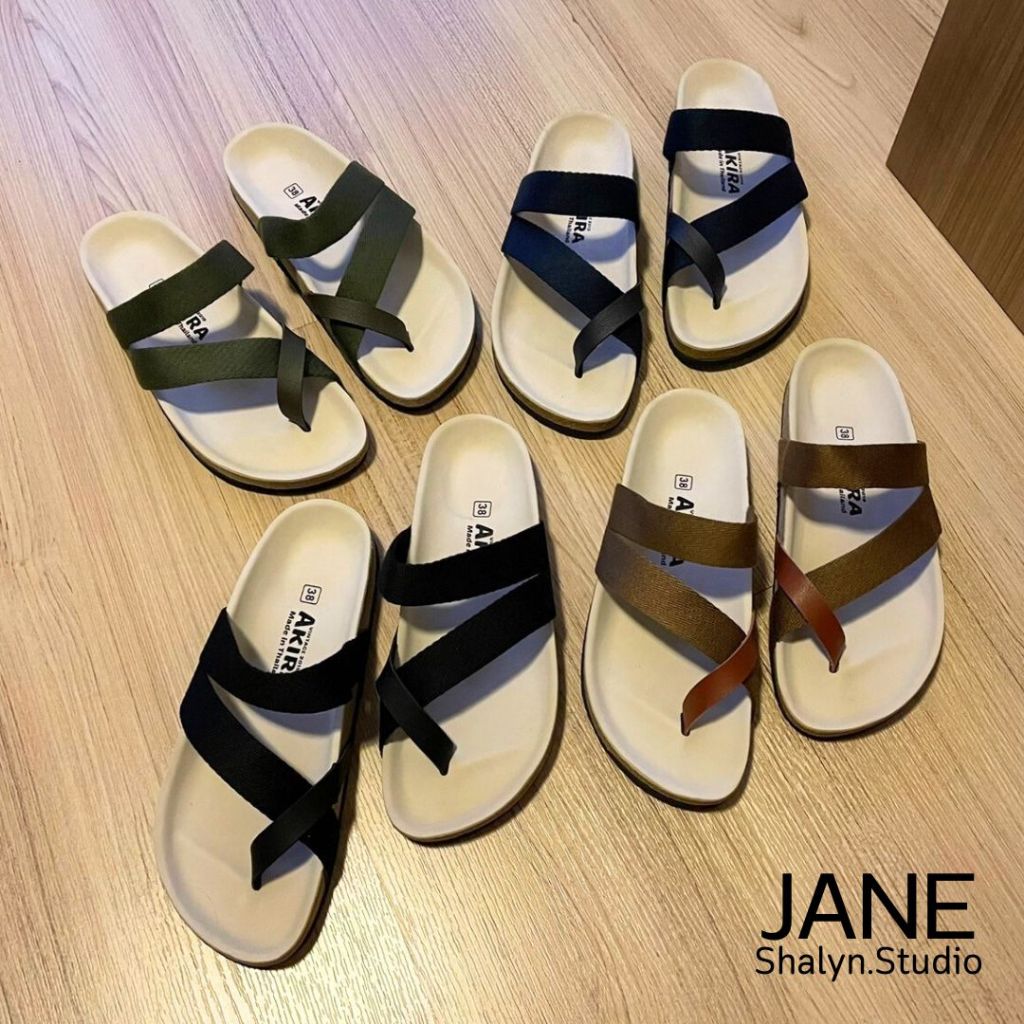 รองเท้าแตะ รุ่น JANE สไตล์ไบเก้น ไขว้โป้ง พื้นครีม น้ำหนักเบา ลุยน้ำได้