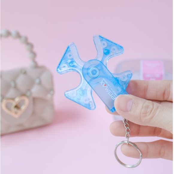 LEOMAX พวงกุญแจเก็บเหรียญปรับหมุน กล่องใส่เหรียญ ที่ใส่เหรียญ รุ่น SPINNER สีฟ้าใส พร้อม CASE