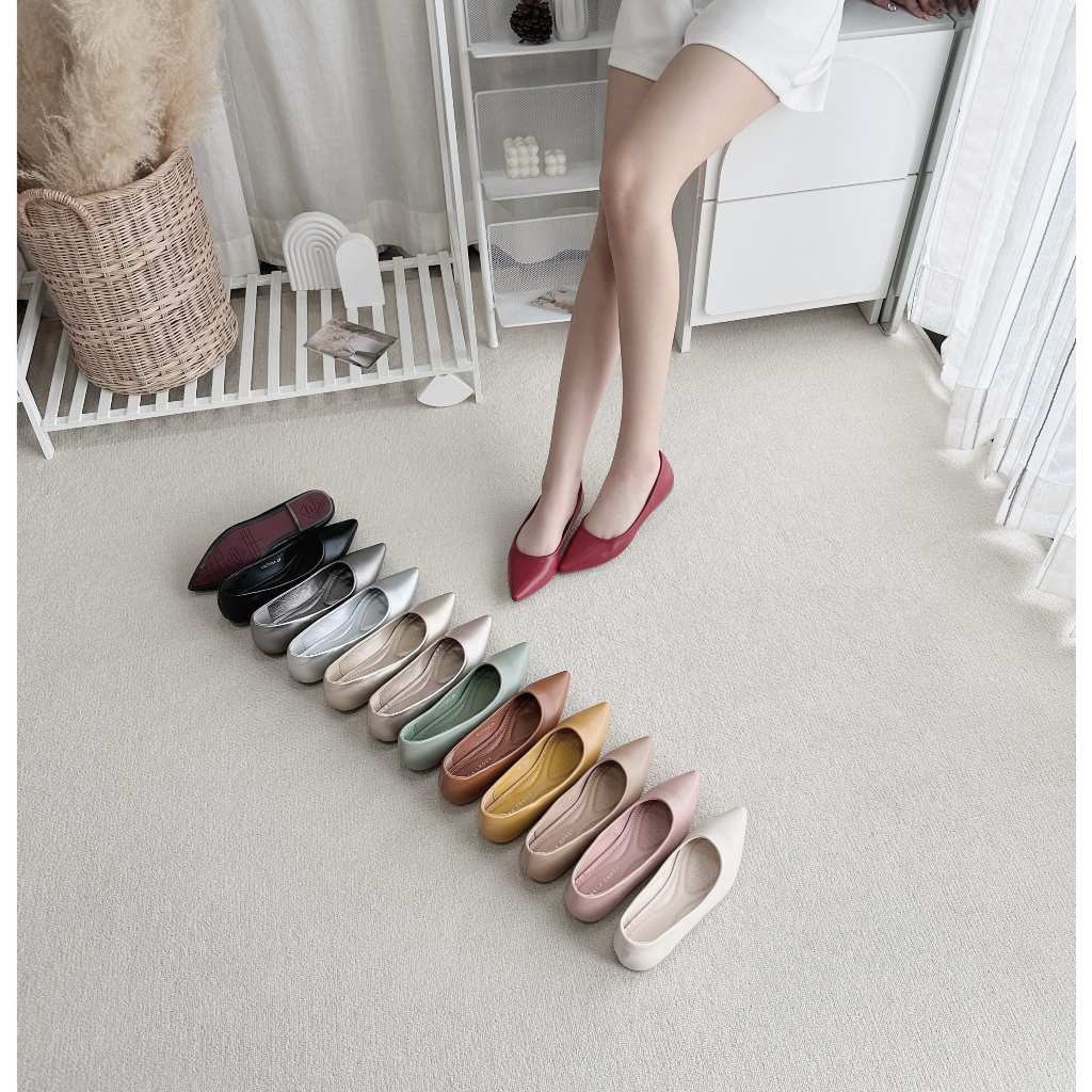 [พร้อมส่ง][สินค้าขายดี] รองเท้าคัชชูผู้หญิง รองเท้าคัชชูหัวแหลมส้นแบน Flat หนัง PU Caylashoes (CS670664/CS670644)