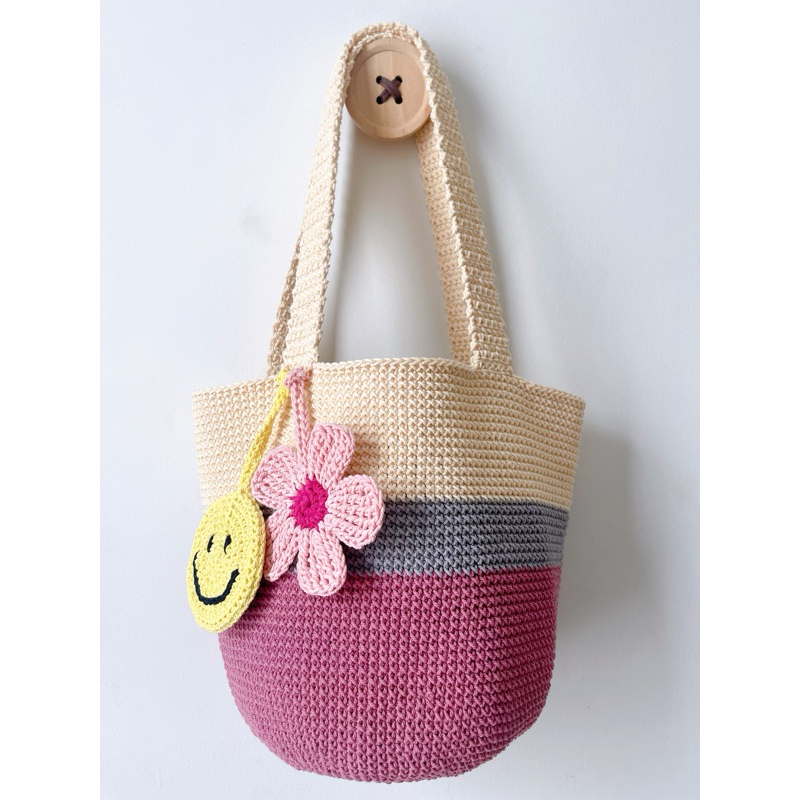 กระเป๋าถัก bucket bag