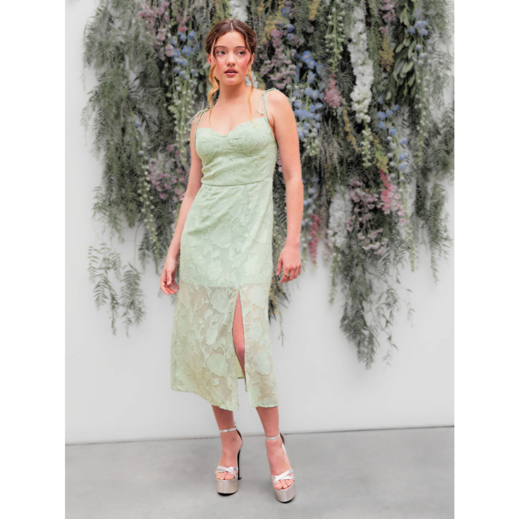 เดรสสายเดี่ยว Cider อก 33 นิ้ว *งาน Outlet มีตำหนิ* เสื้อผ้าผู้หญิง เสื้อผ้าแฟชั่น