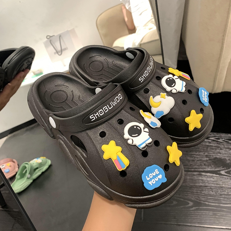 Walkon น้องใหม่ รองเท้าแตะลำลอง ต้าวหัวโตพื้นนุ่มนิ่ม น้ำหนักเบามีกันลื่นในตัวให้อย่างดีใส่ลุยน้ำลุยฝนได้สบายมากๆแถมตัวต