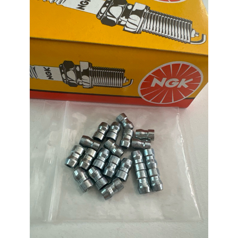 เกลียวหัวเทียน สำหรับรถมอเตอร์ไซต์ ราคาต่อ 1 อัน 