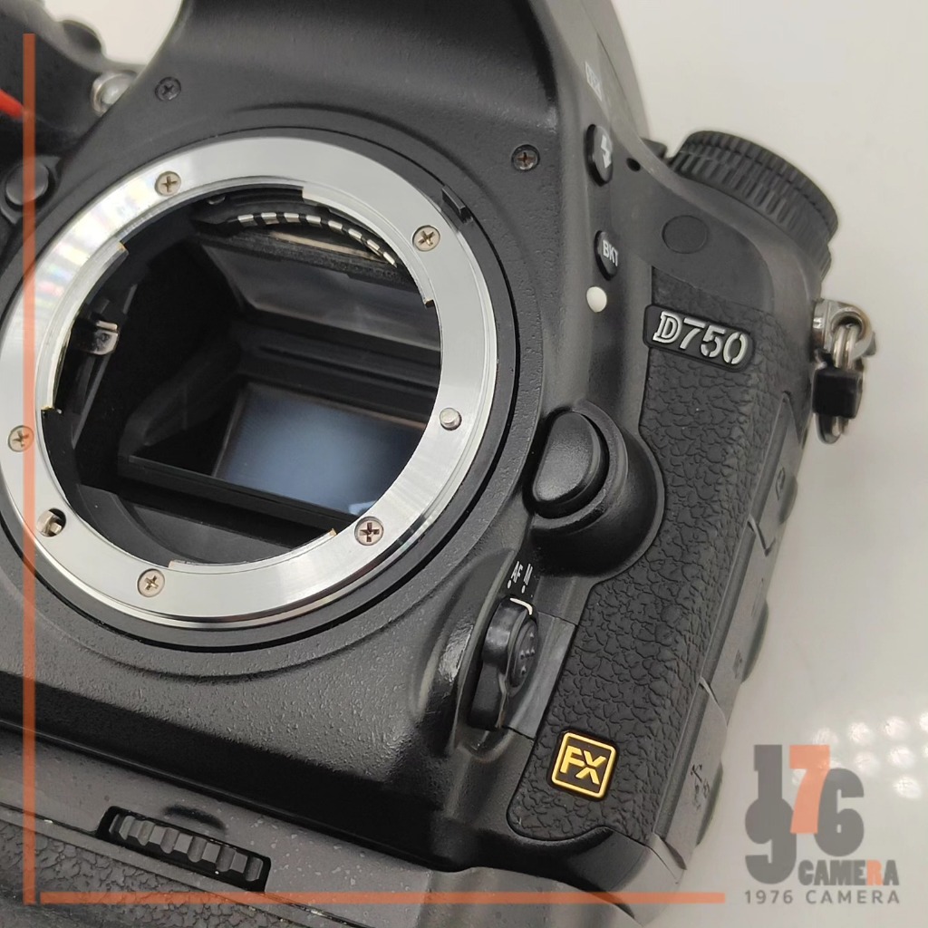 used nikon D750 + grip มือสองสภาพดี fullbox