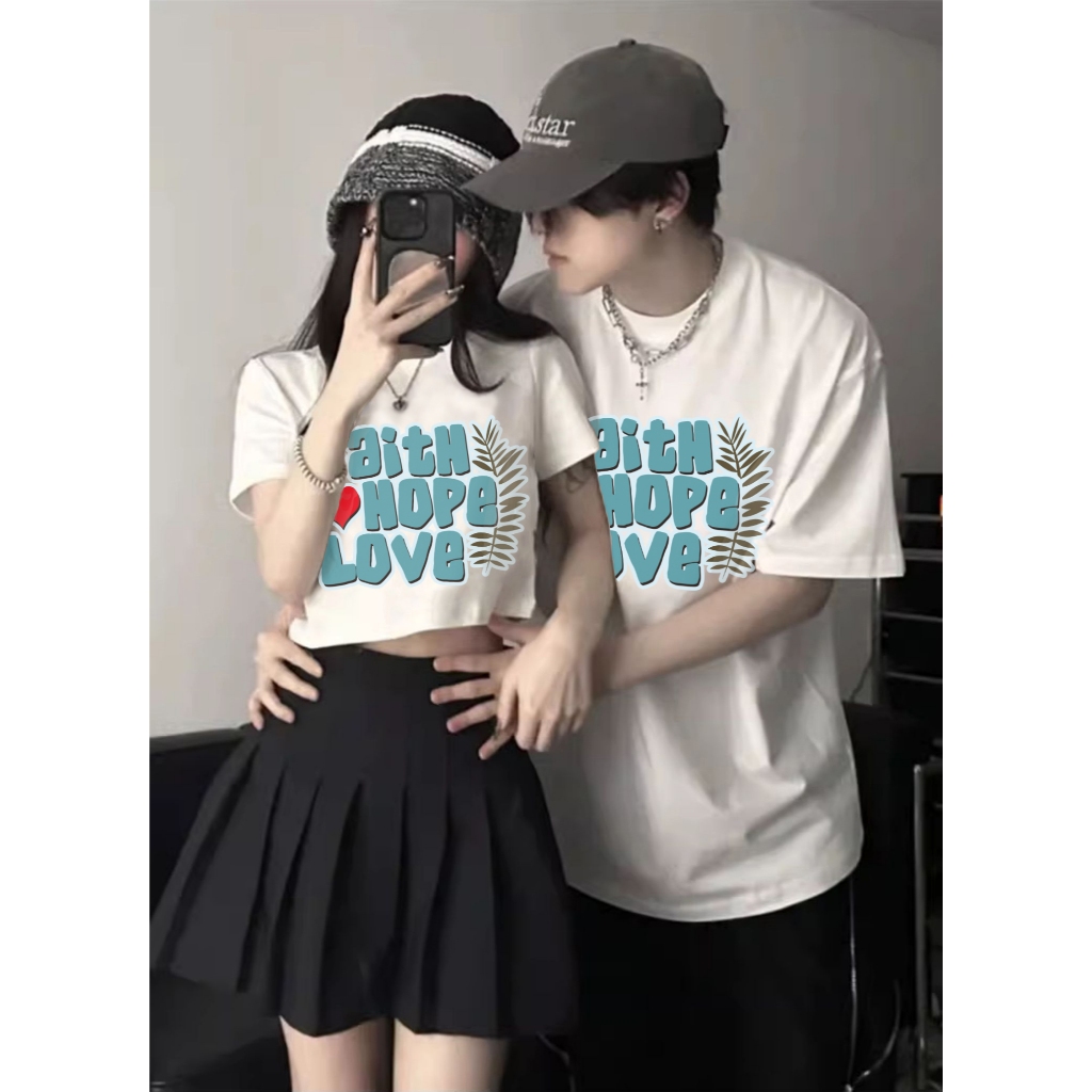 เสื้อยืดแขนสั้นคอกลม เสื้อคู่รัก เสื้อครอปโอเวอร์ไซส์ผู้หญิงที่กําลังฮิต สกรีนลายวินเทจ เสื้อวัยรุ่นผู้หญิง สไตล์สตรีท