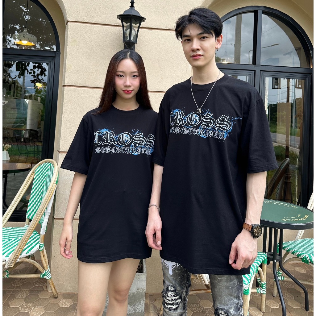 CROSS-เสื้อยืดผ้าคอตตอน งานสกรีนจมเนื้อผ้า ทรงโอเวอร์ไซด์ -สีดำ,สีขาว
