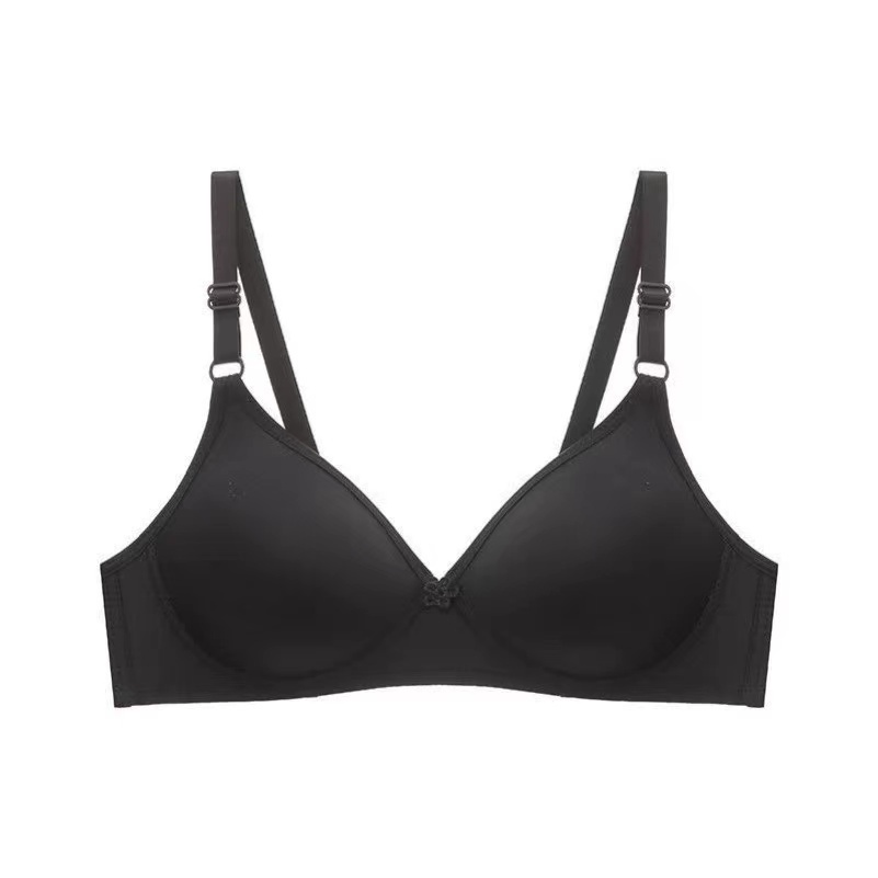 เสื้อในแฟชั่น ไม่มีโครง เต้าเล็ก คัพ A มี 2 ตะขอ ผ้านิ่มใส่สบาย (ของส่งจากกรุงเทพ) Clothing  ผู้หญิง