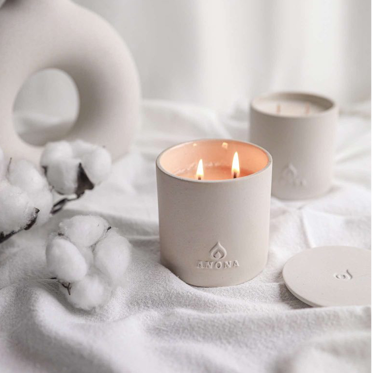 ANONA Thailand เทียนหอมจากไขถั่วเหลืองในแก้วเซรามิคขนาด 300 g.