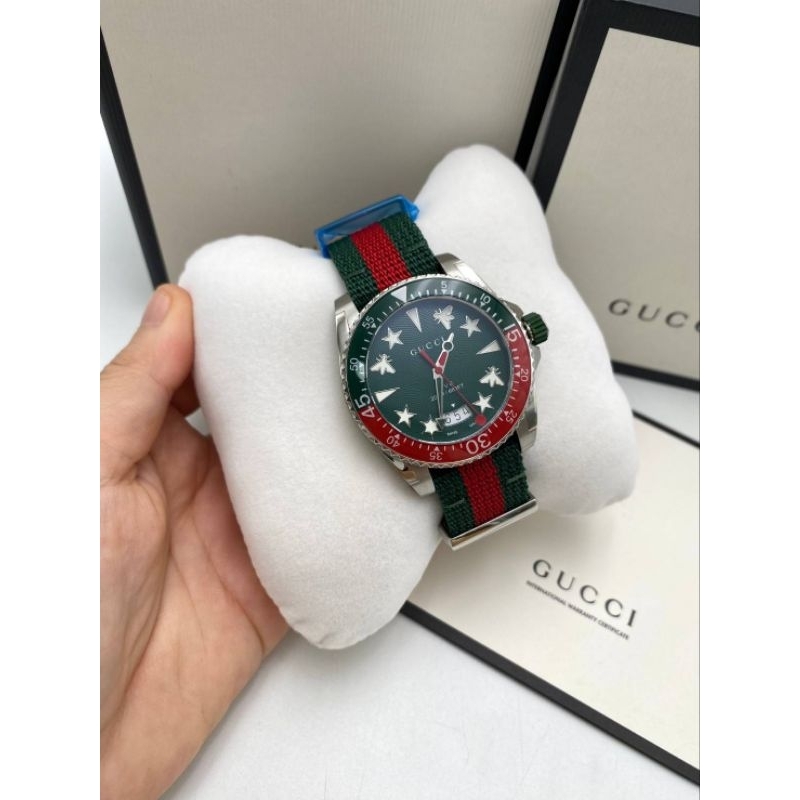 ‼️ โปร 9.9 ‼️⌚⌚นาฬิกาข้อมือ ชาย/หญิง⌚⌚New Gucci Watch  ♥️สีเขียวแดง สวยเก๋มากแม่📌รอเช็คสต๊อก