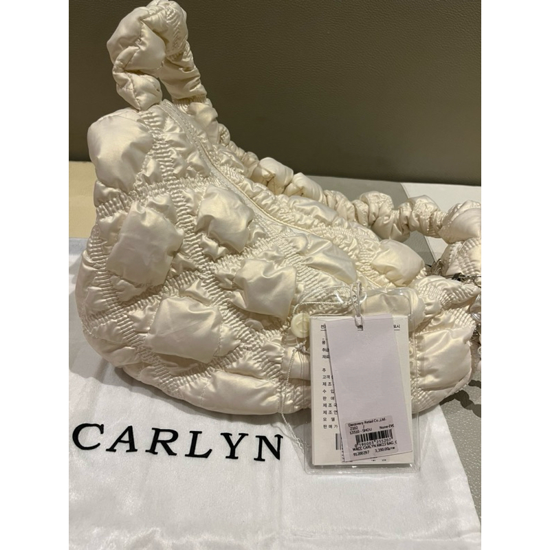 กระเป๋า Carlyn ของแท้ ป้ายราคายังอยู่ อุปกรณ์อยู่ครบ ป้ายไทยซื้อจาก Siam Paragon